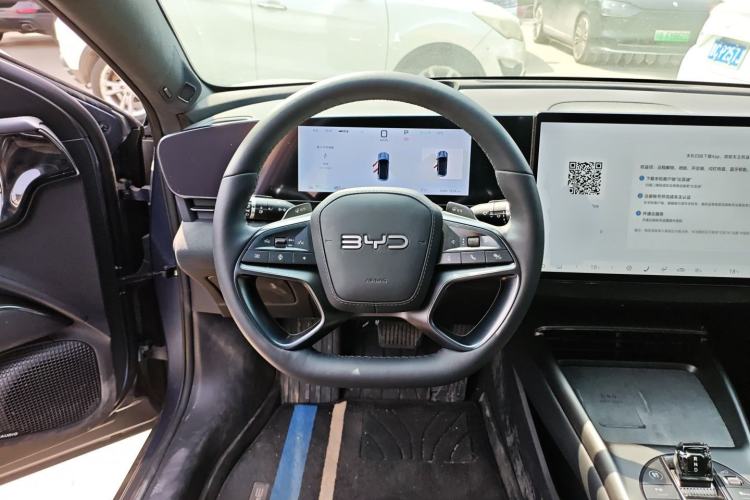 Used BYD Seal 2025 600 All-Wheel Drive Intelligent Driving Version Steering Wheel