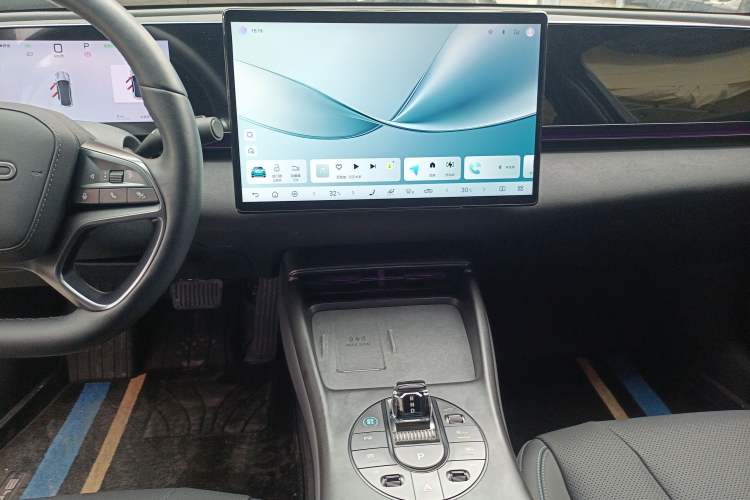 Used BYD Seal 2025 650 Zhihang Edition Audio And AC Panel