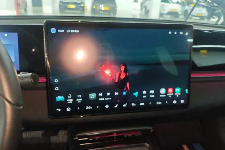 Used BYD Seal 2025 650 Long-Range Version Audio And AC Panel