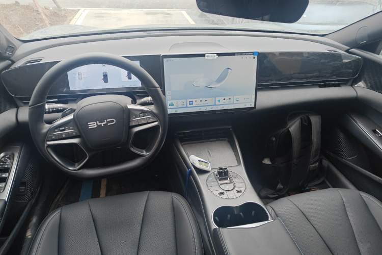 Used BYD Seal 2025 650 Zhihang Edition Center Console