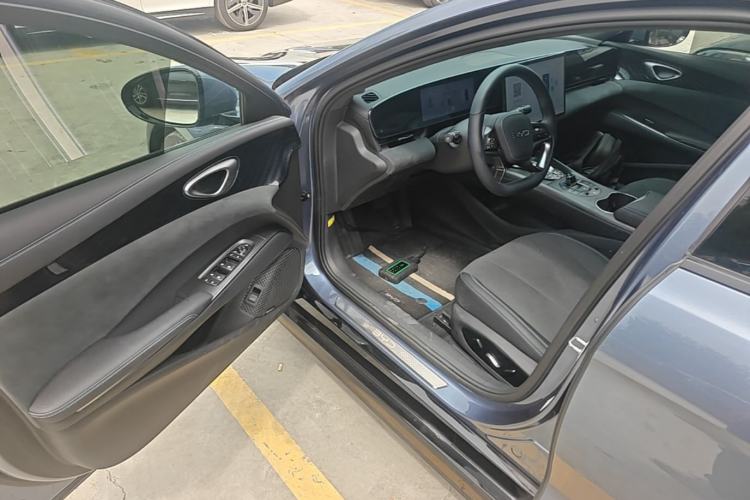 Used BYD Seal 2025 600 All-Wheel Drive Intelligent Driving Version Driver Seat