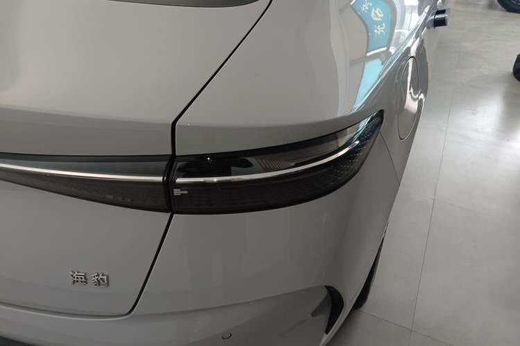 Used BYD Seal 2025 650 Intelligent Driving Version Exterior 2