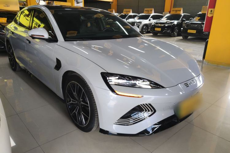 Used BYD Seal 2025 650 Long-Range Version Exterior 2