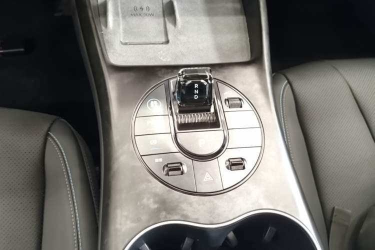 Used BYD Seal 2025 650 Long-Range Version Gear Lever