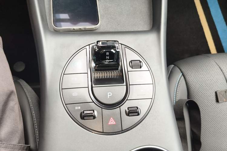Used BYD Seal 2025 650 Intelligent Driving Version Gear Lever