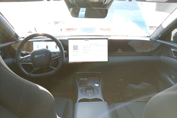 Used BYD Seal 2025 650 Zhihang Edition Interior 2