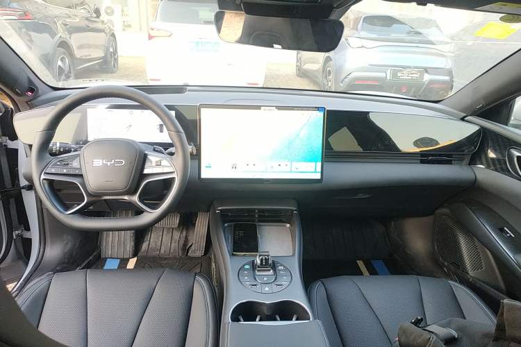 Used BYD Seal 2025 Revised Version 650 Intelligent Driving Edition Interior 2