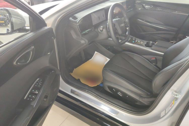 Used BYD Seal 2025 650 Long-Range Version Interior 3