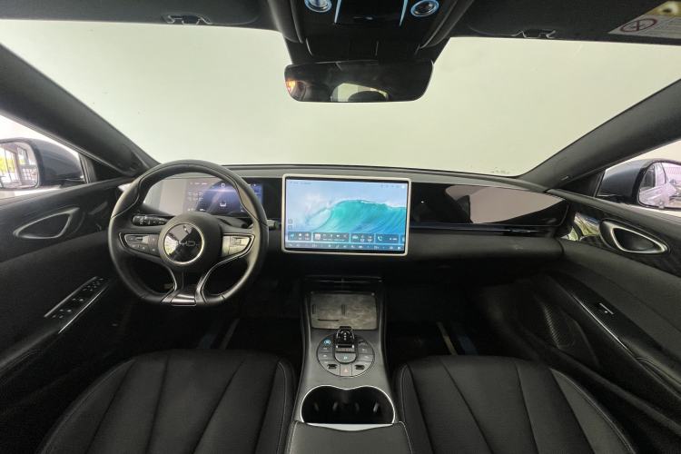 Used BYD Seal 2025 650 Long-Range Version Interior 4