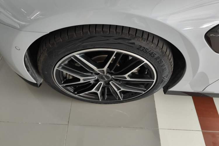 Used BYD Seal 2025 650 Long-Range Version Left Front Wheel Hub