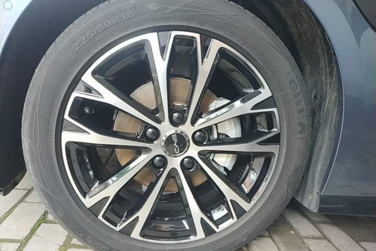 Used BYD Seal 2025 510 Standard Edition Left Front Wheel Hub