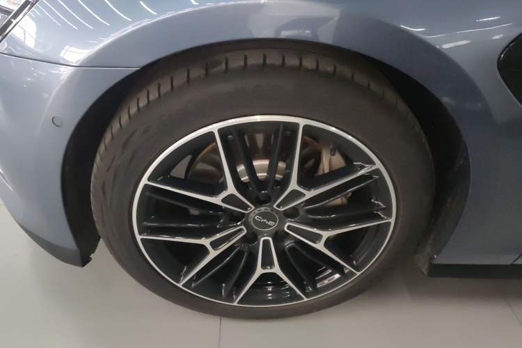 Used BYD Seal 2025 650 Zhihang Edition Left Front Wheel Hub