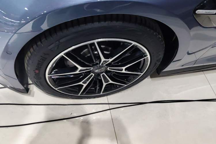 Used BYD Seal 2025 650 Intelligent Driving Version Left Front Wheel Hub