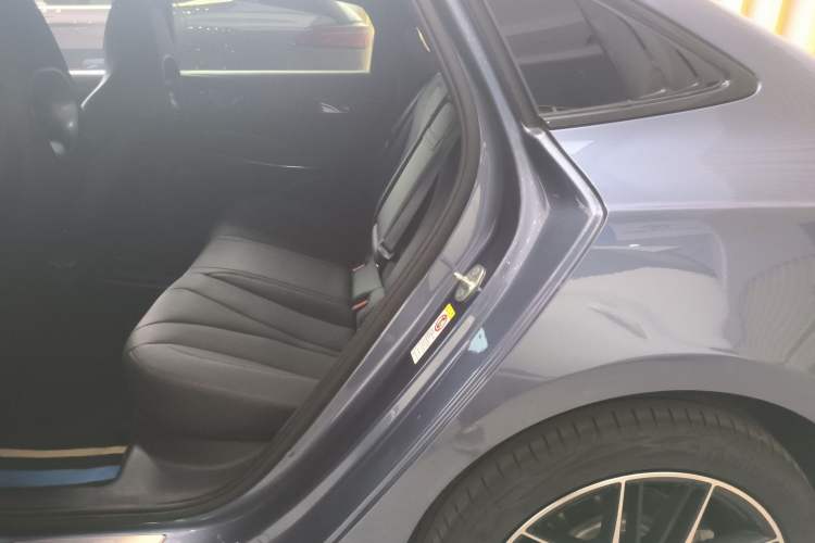 Used BYD Seal 2025 650 Intelligent Driving Version Left Rear Seat