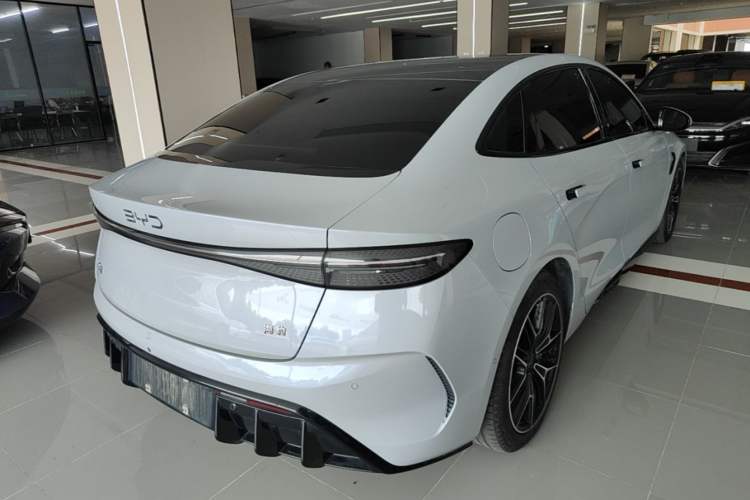 Used BYD Seal 2025 650 Long-Range Version Rear Right 45 Deg