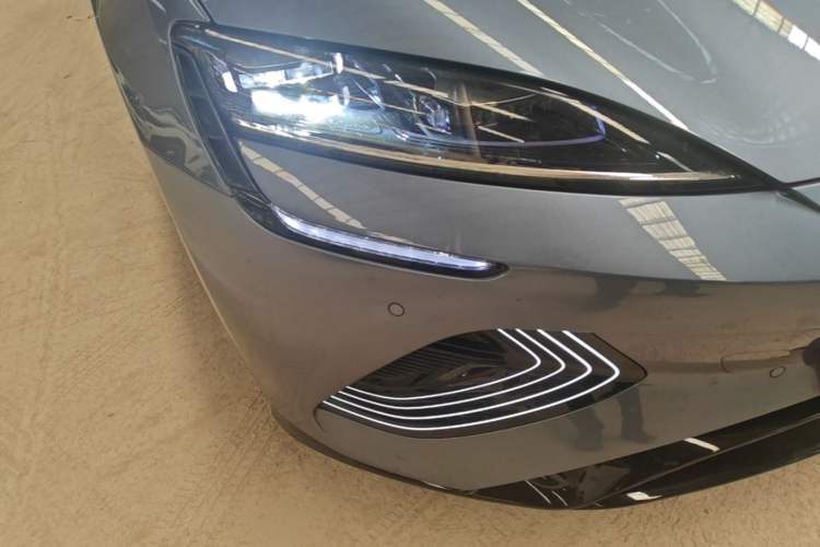 Used BYD Seal 2025 650 Long-Range Version Right Front Headlight