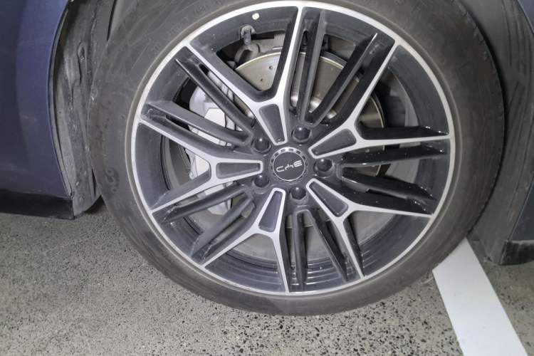 Used BYD Seal 2025 650 Long-Range Version Right Front Wheel Hub