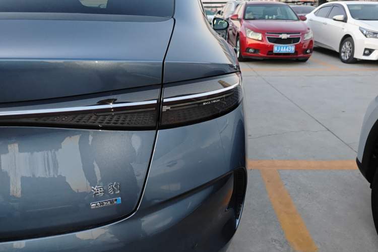 Used BYD Seal 2025 650 Zhihang Edition Right Rear Taillight