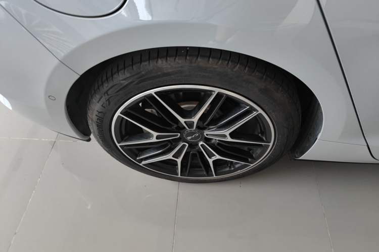 Used BYD Seal 2025 650 Long-Range Version Right Rear Wheel Hub