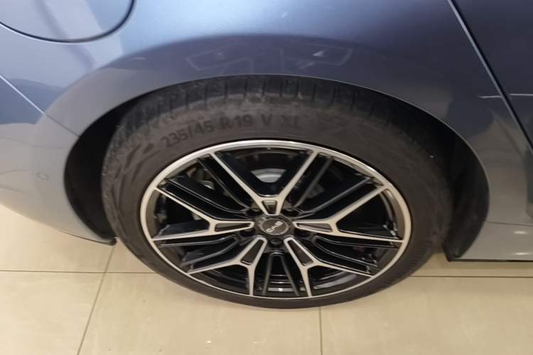 Used BYD Seal 2025 650 Long-Range Version Right Rear Wheel Hub