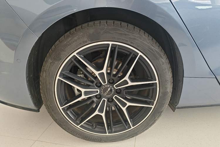 Used BYD Seal 2025 650 Long-Range Version Right Rear Wheel Hub