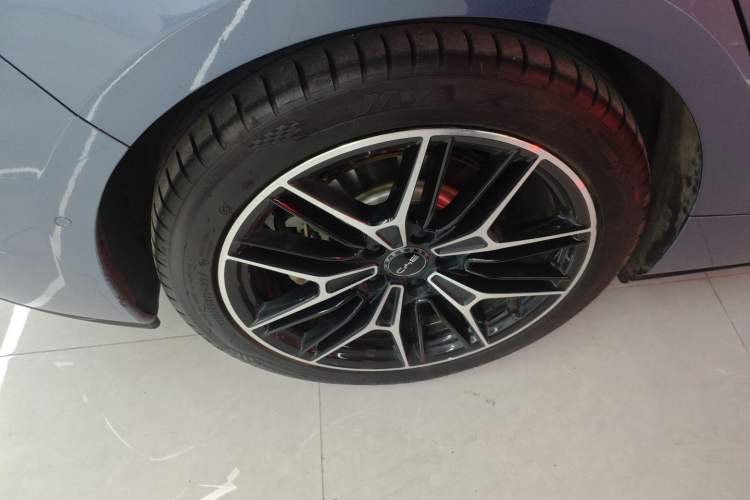 Used BYD Seal 2025 650 Long-Range Version Right Rear Wheel Hub