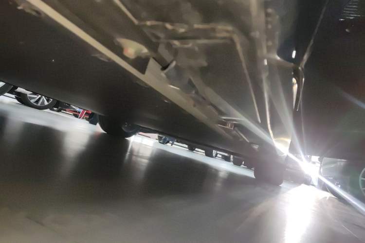 Used BYD Seal 2025 650 Zhihang Edition Right Side Sill