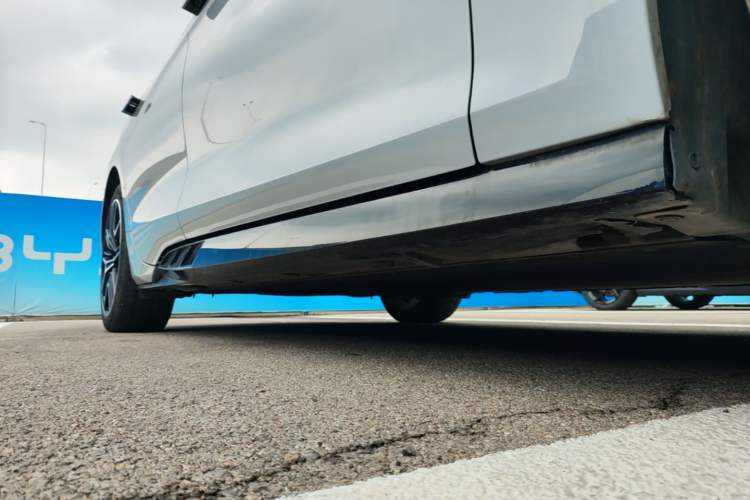 Used BYD Seal 2025 650 Intelligent Driving Version Right Side Sill