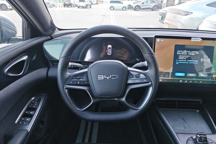 Used BYD Seal 2025 510 Smart Navigation Version Steering Wheel