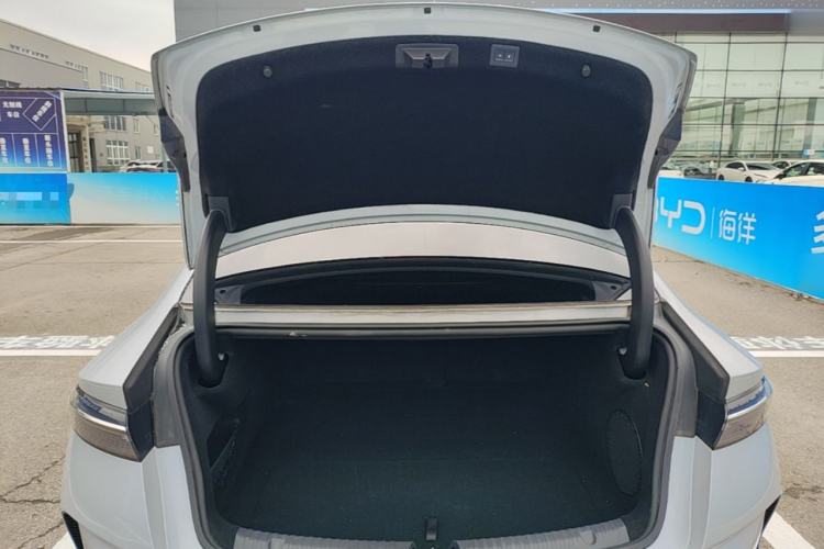 Used BYD Seal 2025 650 Intelligent Driving Version Trunk