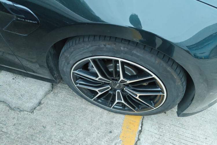 Used BYD Seal 2025 650 Long-Range Version Exterior 4