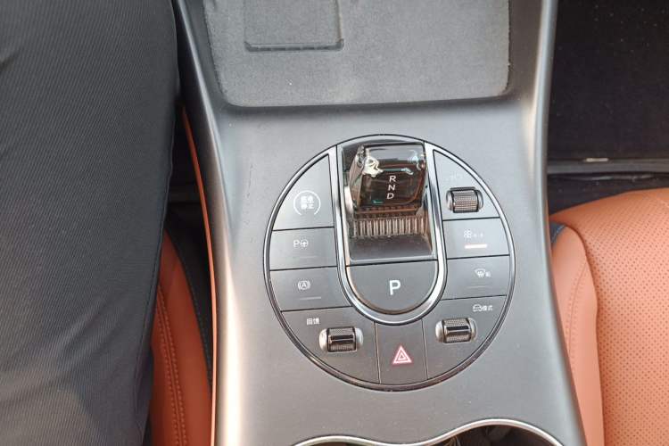 Used BYD Seal 2025 650 Long-Range Version Gear Lever