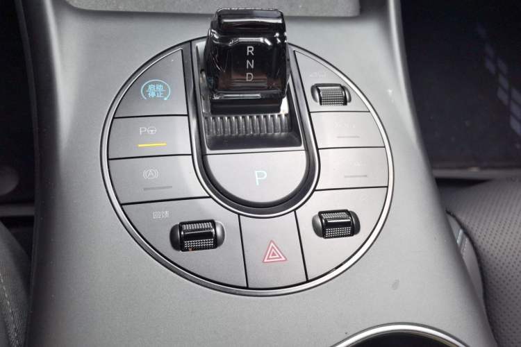 Used BYD Seal 2025 650 Zhihang Edition Gear Lever