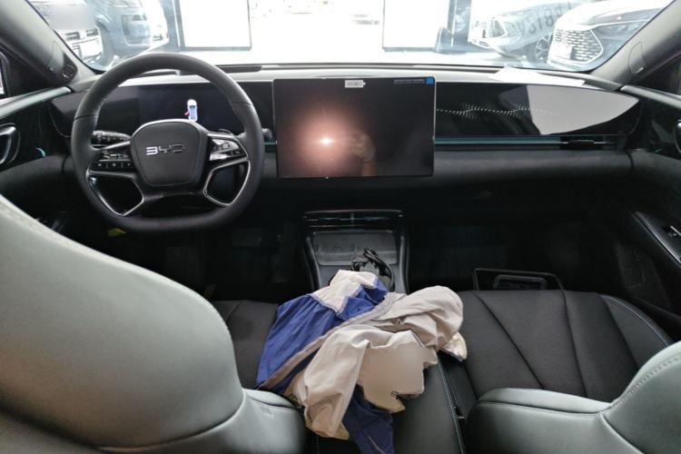 Used BYD Seal 2025 650 Intelligent Driving Version Center Console