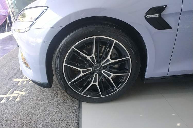 Used BYD Seal 2025 650 Intelligent Driving Version Exterior 3