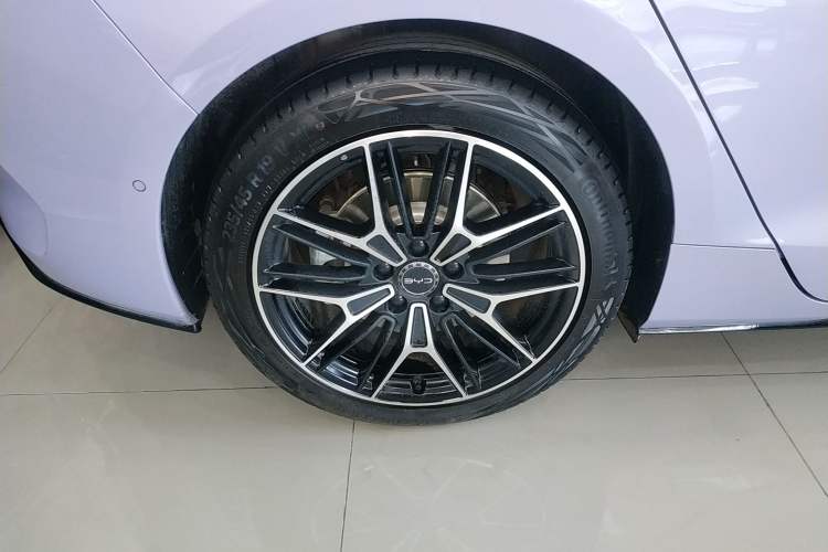 Used BYD Seal 2025 650 Intelligent Driving Version Exterior 4