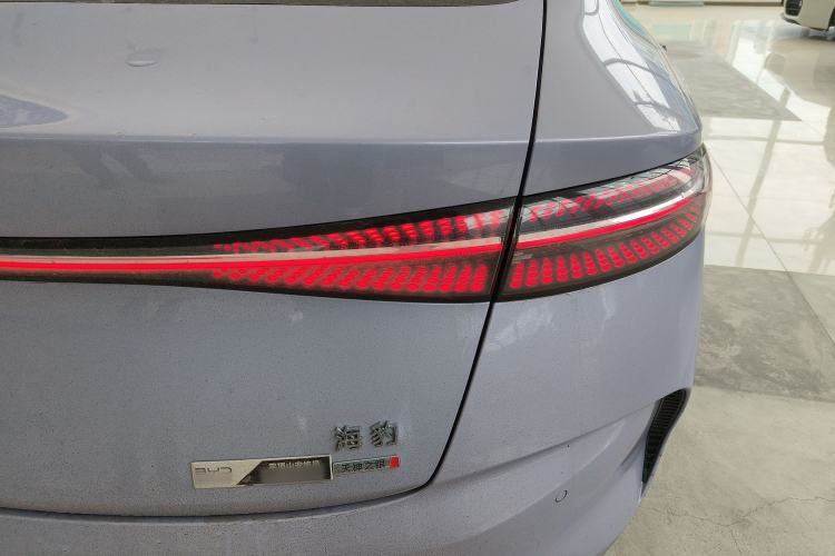 Used BYD Seal 2025 650 Intelligent Driving Version Exterior 6