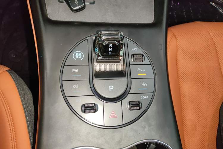 Used BYD Seal 2025 650 Zhihang Edition Gear Lever