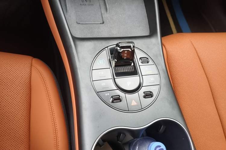 Used BYD Seal 2025 650 Zhihang Edition Gear Lever