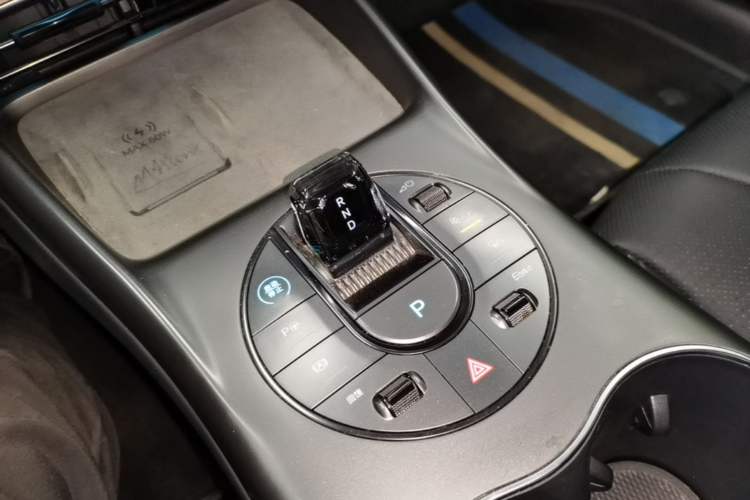 Used BYD Seal 2025 650 Long-Range Version Gear Lever
