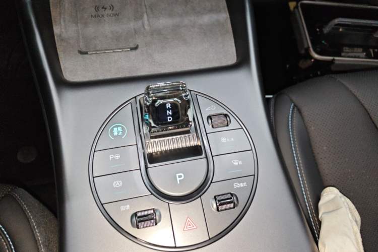 Used BYD Seal 2025 650 Intelligent Driving Version Gear Lever