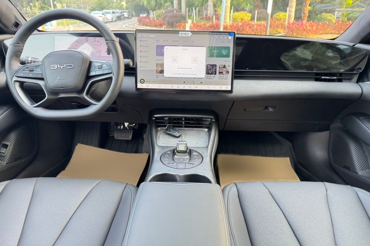 Used BYD Seal 2025 510 Smart Navigation Version Interior 11