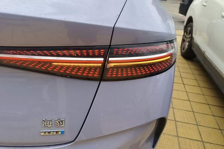 Used BYD Seal 2025 650 Zhihang Edition Right Rear Taillight