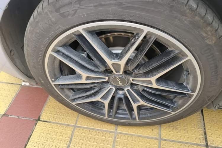 Used BYD Seal 2025 650 Zhihang Edition Right Rear Wheel Hub