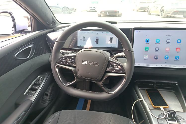 Used BYD Seal 2025 600 All-Wheel Drive Intelligent Driving Version Steering Wheel