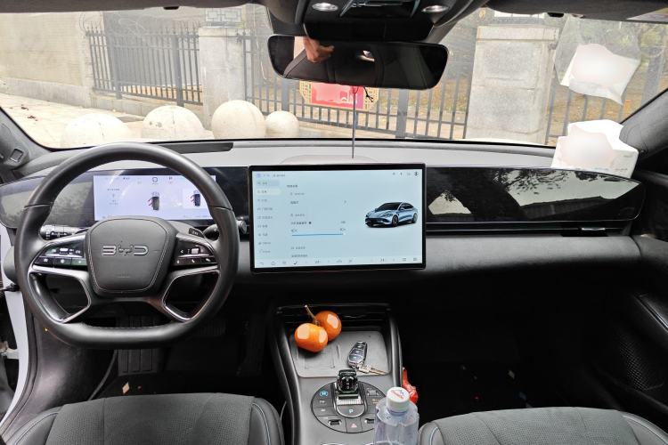 Used BYD Seal 2025 600 All-Wheel Drive Intelligent Driving Version Center Console
