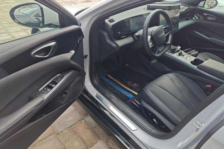 Used BYD Seal 2025 650 Zhihang Edition Driver Seat