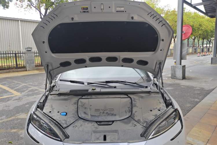 Used BYD Seal 2025 600 All-Wheel Drive Intelligent Driving Version Engine Bay