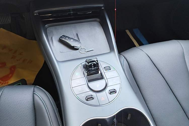 Used BYD Seal 2025 650 Zhihang Edition Gear Lever