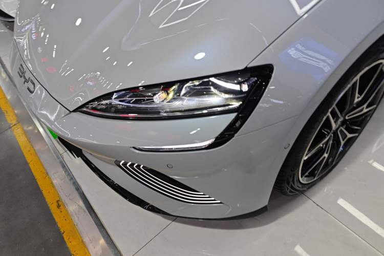 Used BYD Seal 2025 600 All-Wheel Drive Intelligent Driving Version Left Front Headlight
